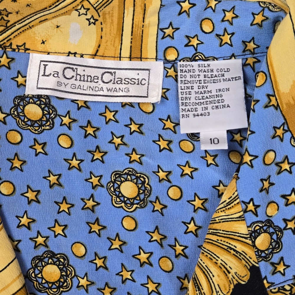 La Chine Classic Silk Celestial Sun Moon Star Button Down Shirt Vintage 80s 90s - Picture 8 of 8
